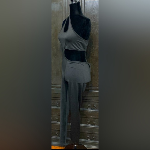 SHEIN black workout Romper - size Medium NWNT - Picture 2 of 10